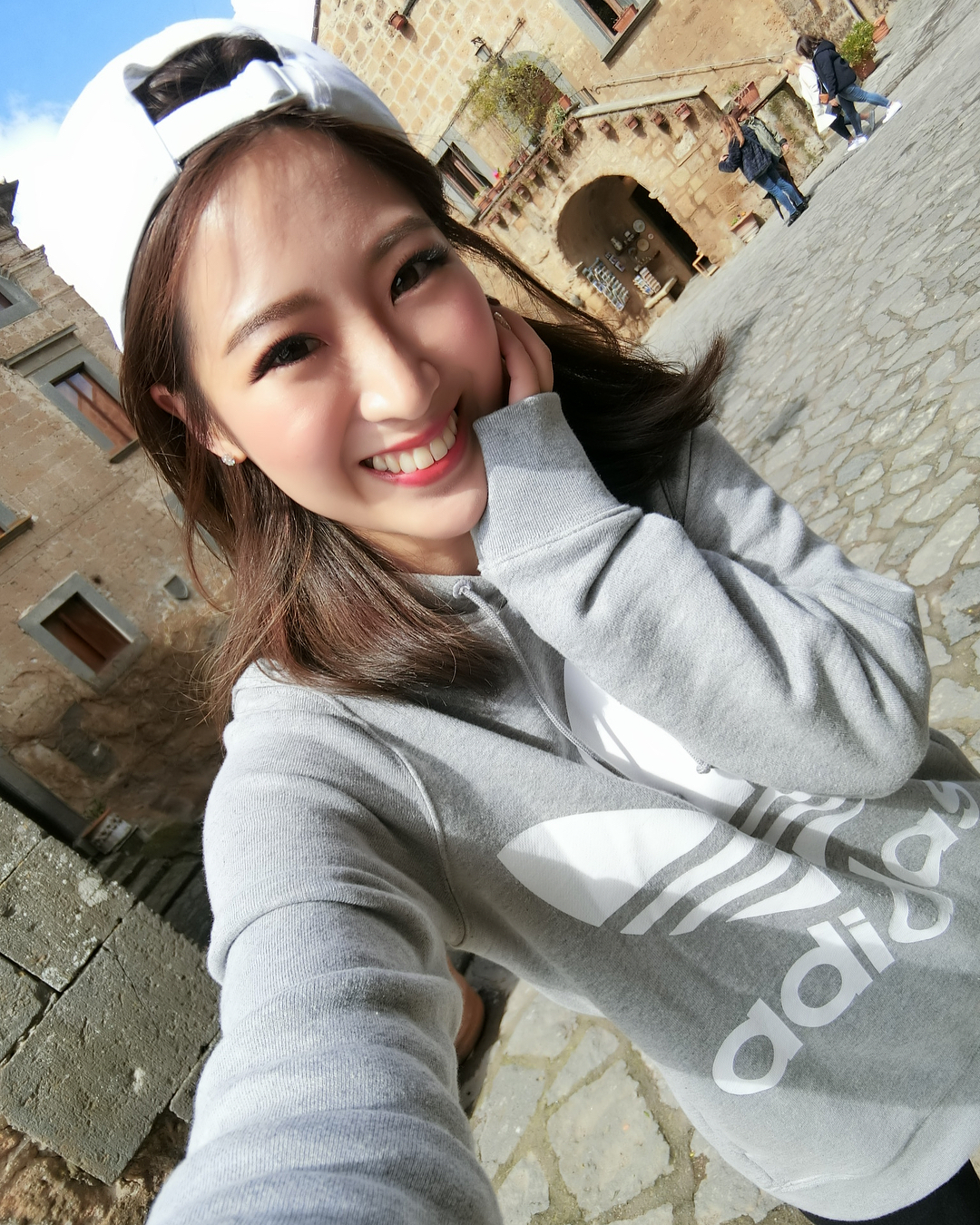 地勤轉空勤的美女 黃采婕 - 美女圖 -