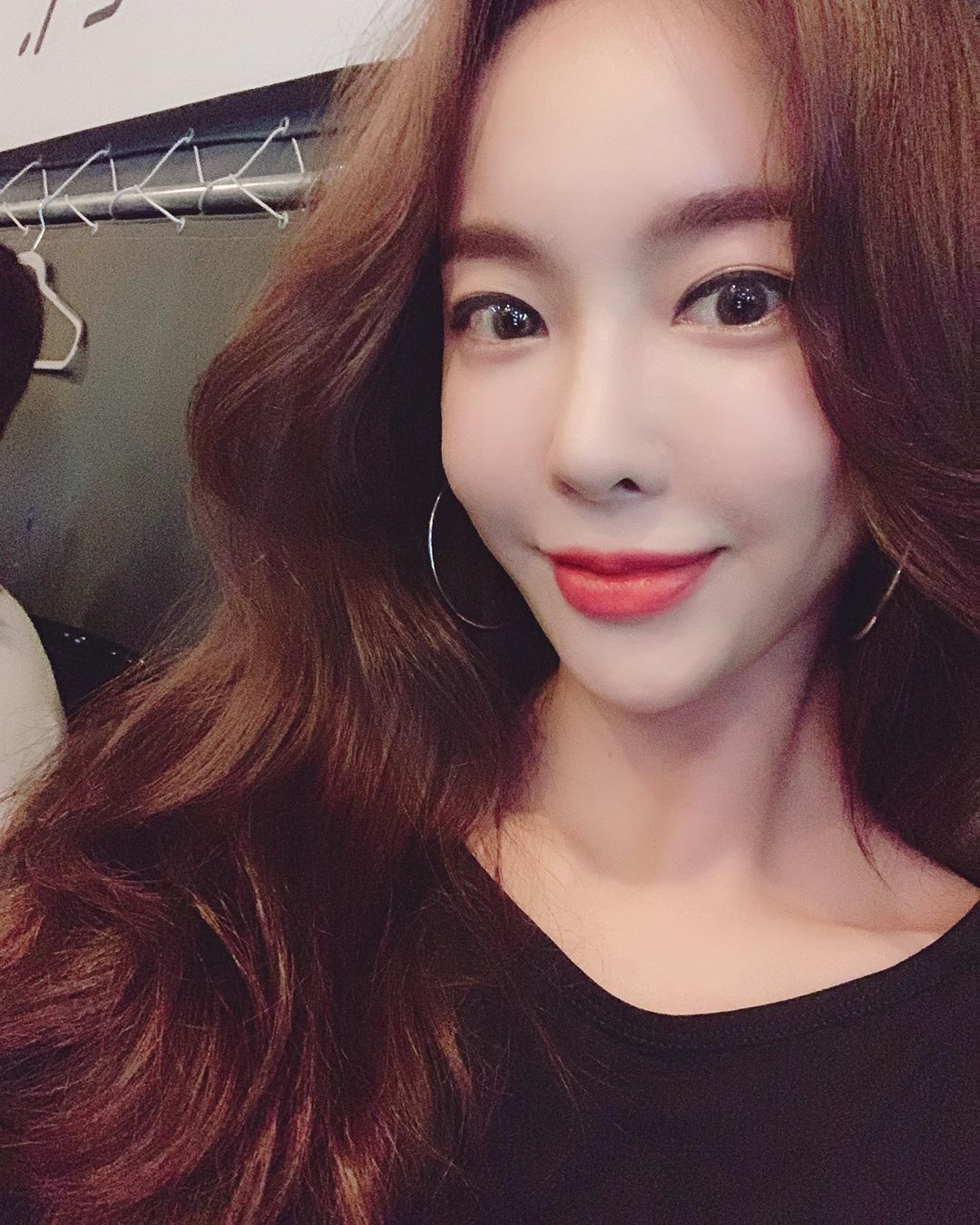 甜美臉蛋加上嫩白凶器 身材不藏私忍不住放大看 - 亞洲美女 -