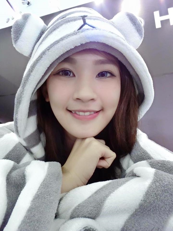 D奶南灣清心公主 小晰晰 蔡孟盈 - 美女圖 -