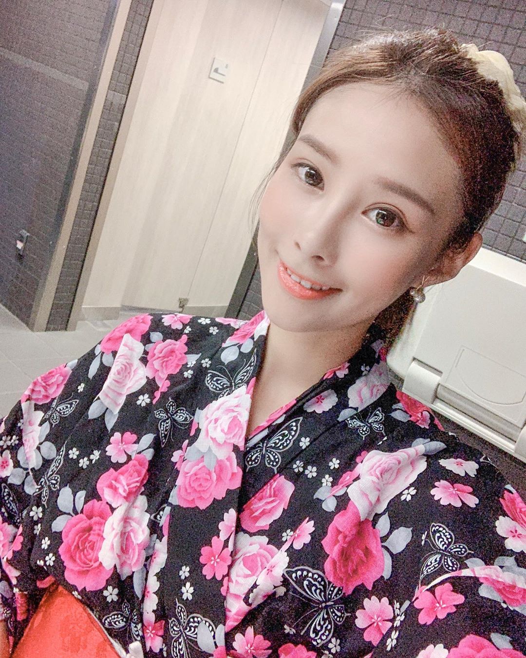 甜美正妹妍衣「深藏不露」驚為天人私藏照曝光 - 素人正妹 -