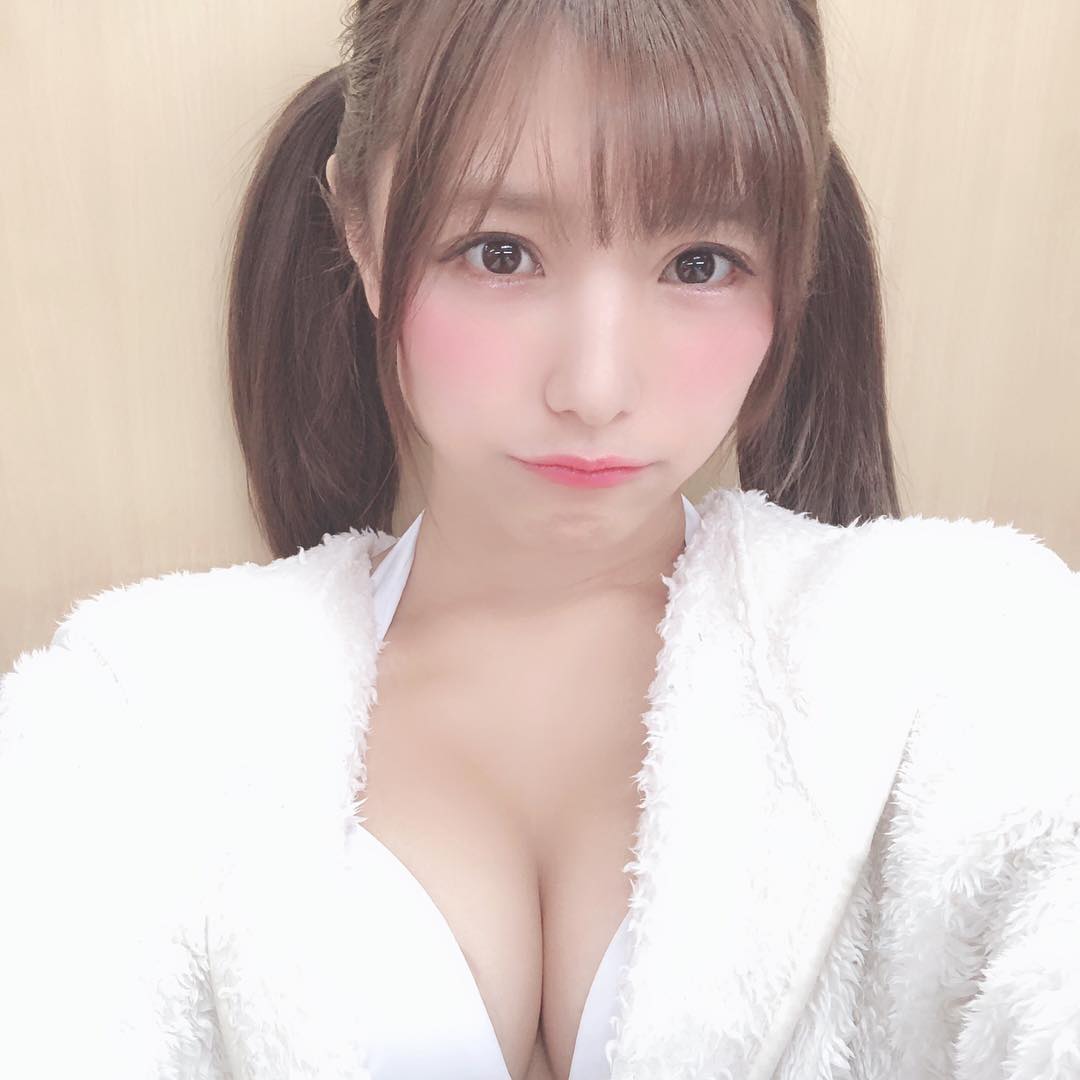 性感小惡魔   展露超軟Q好身材  夏本麻美 - 亞洲美女 -