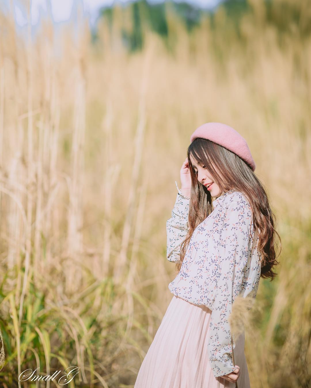 波比Poppy  白嫩美胸出來見客...網：負擔太重想分擔 - 美女圖 -