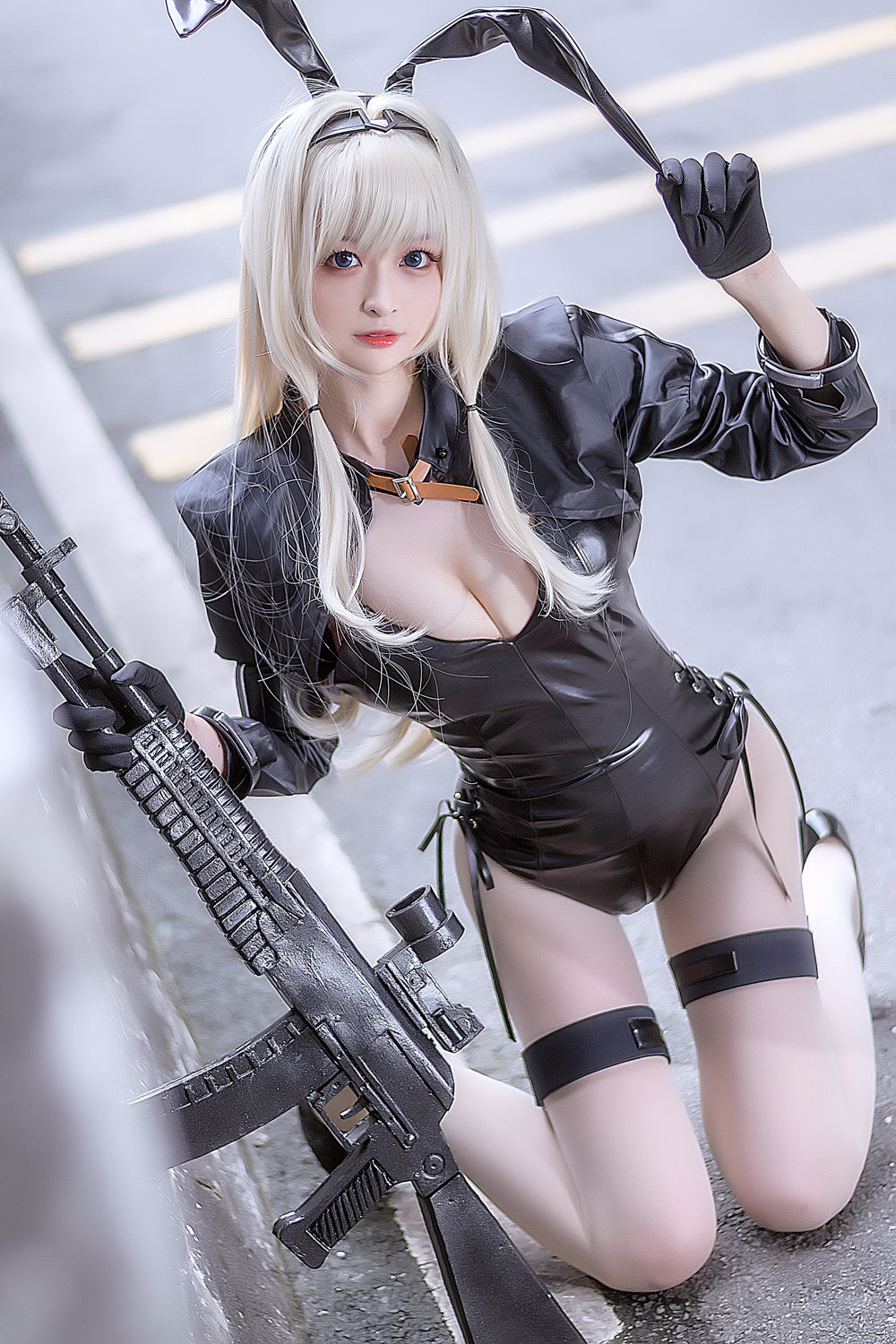 少女前線美女絲襪翹臀性感cos寫真圖片 - COSPLAY -