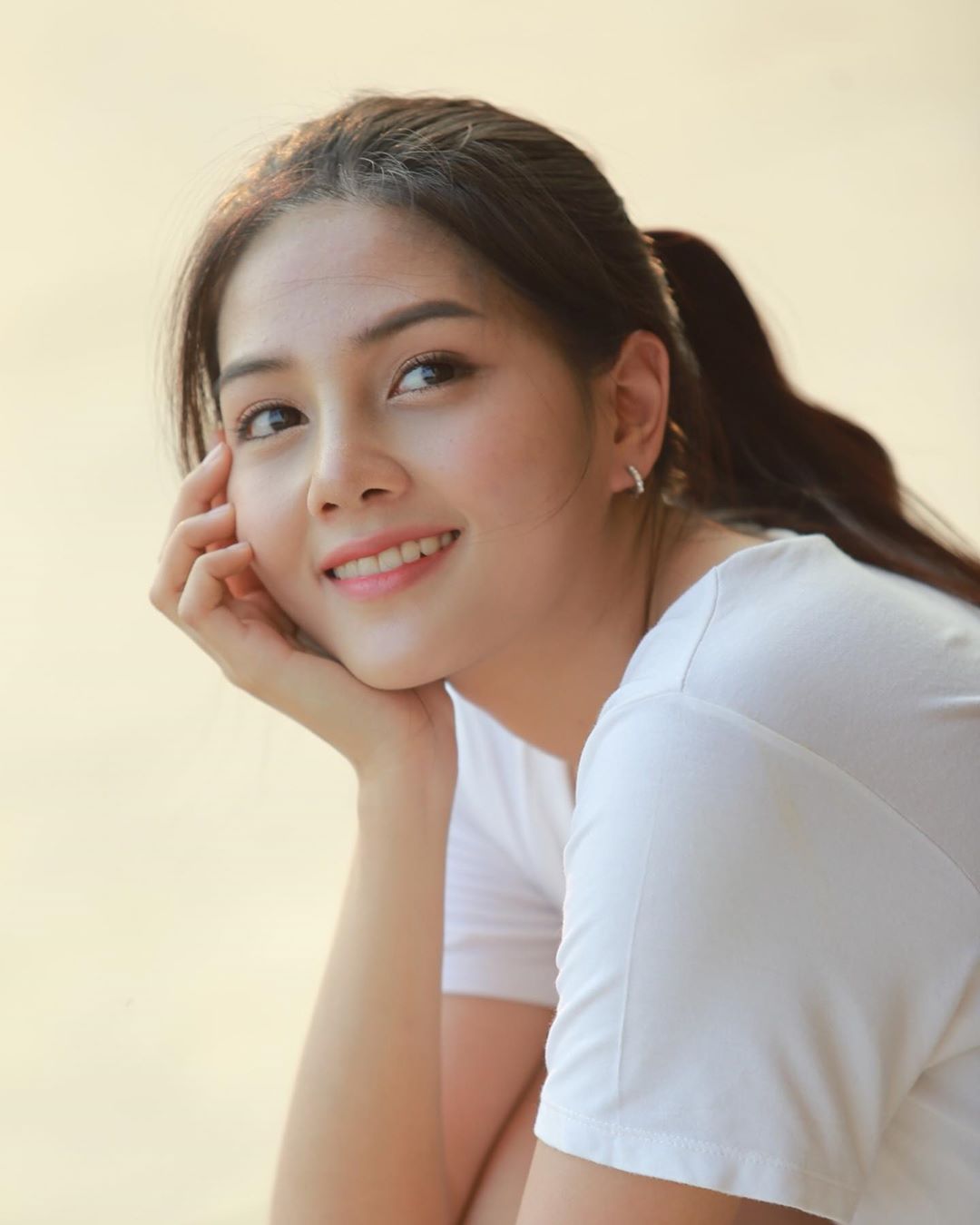最甜美顏值破表 腰瘦腿直仙氣爆棚讓人迷上 - 亞洲美女 -