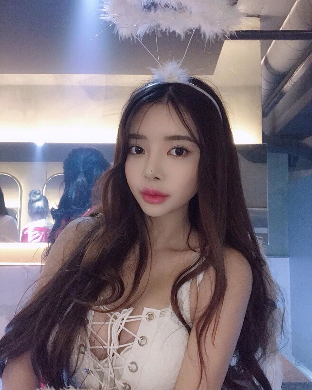 充滿姊姊氣息韓國小隻馬 圓渾巨乳網友看的一覽無遺 - 亞洲美女 -