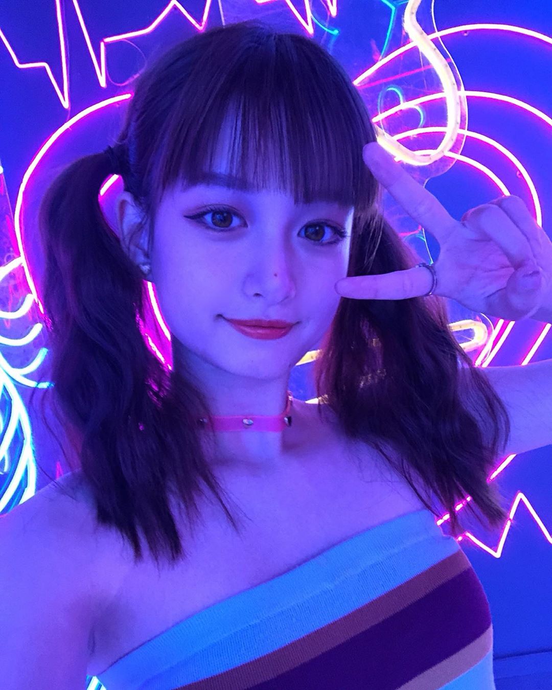 Sue 喜歡看卡通影片的朋友就知道我了 - 美女圖 -
