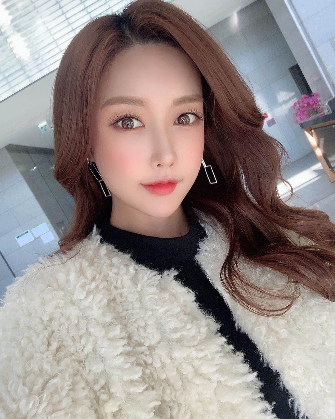 軟綿酥胸韓國麻豆 火辣蠻腰氣質滿點好撫媚 - 亞洲美女 -