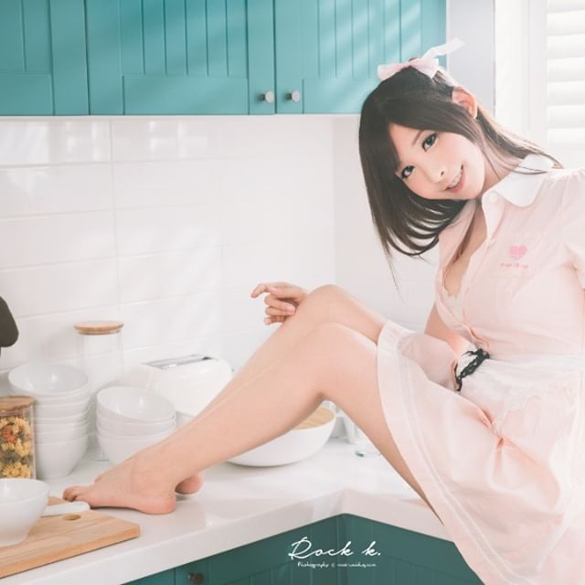 Lenna芷玄 「絕美長腿」性感度破表  網友驚呼連連！ - 素人正妹 -