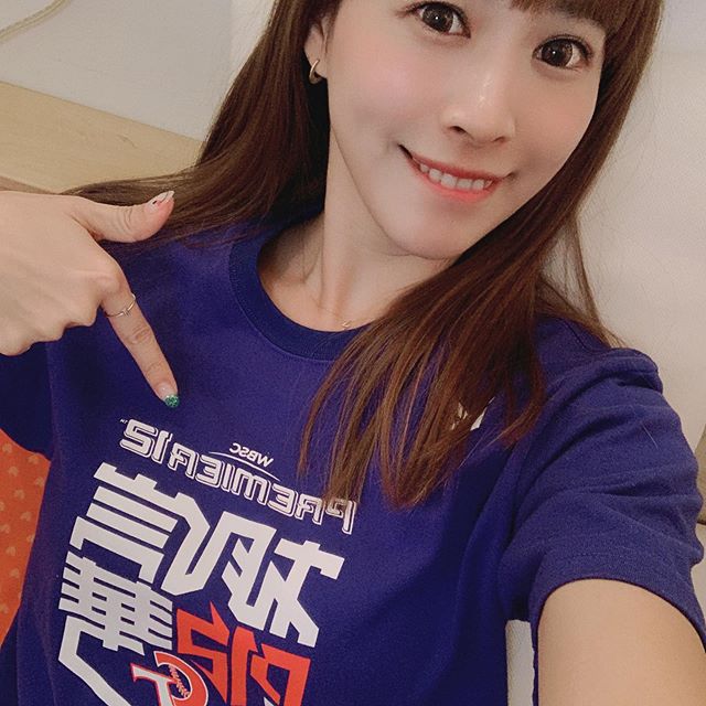 林妮妮  身材好到讓人窒息!讓她用溫暖的笑容來溫熱你 - 素人正妹 -