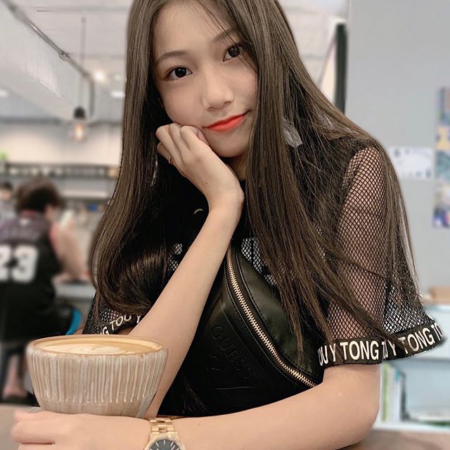 郁欣  氣質美麗淡雅卻讓人深深著迷 - 素人正妹 -