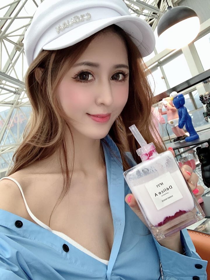 姐會讓你流鼻血！「王芷淇」白皙美膚熱辣長輩現形，這不噴鼻血說不過去！