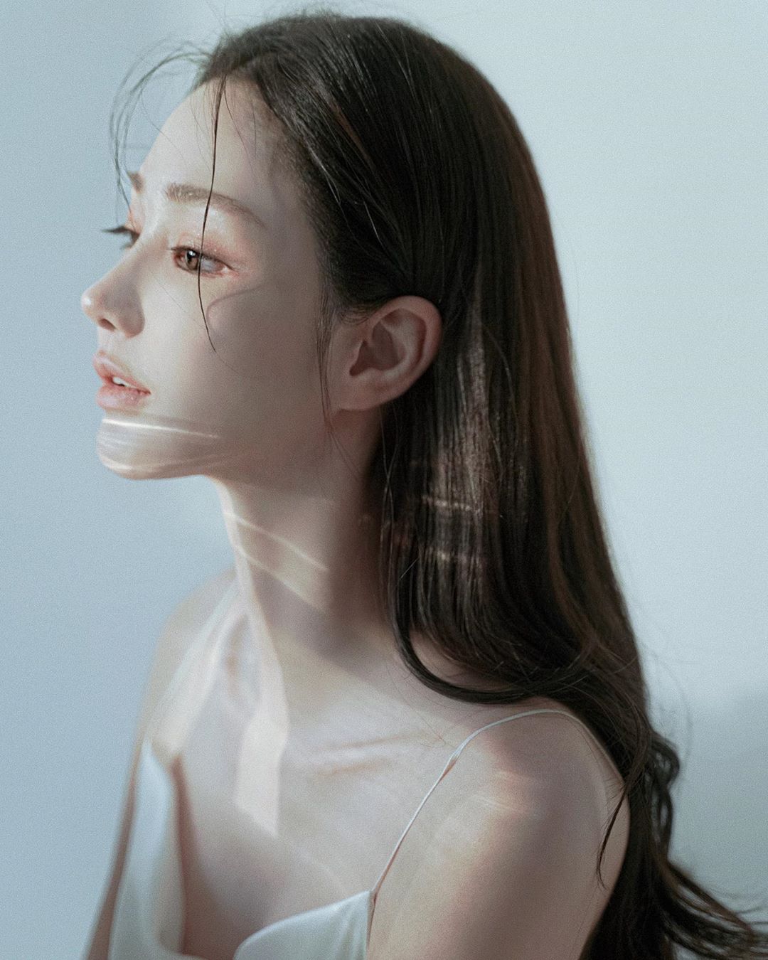 體態超完美白嫩美肌 唯美成熟風挑逗網友視覺神經 - 亞洲美女 -