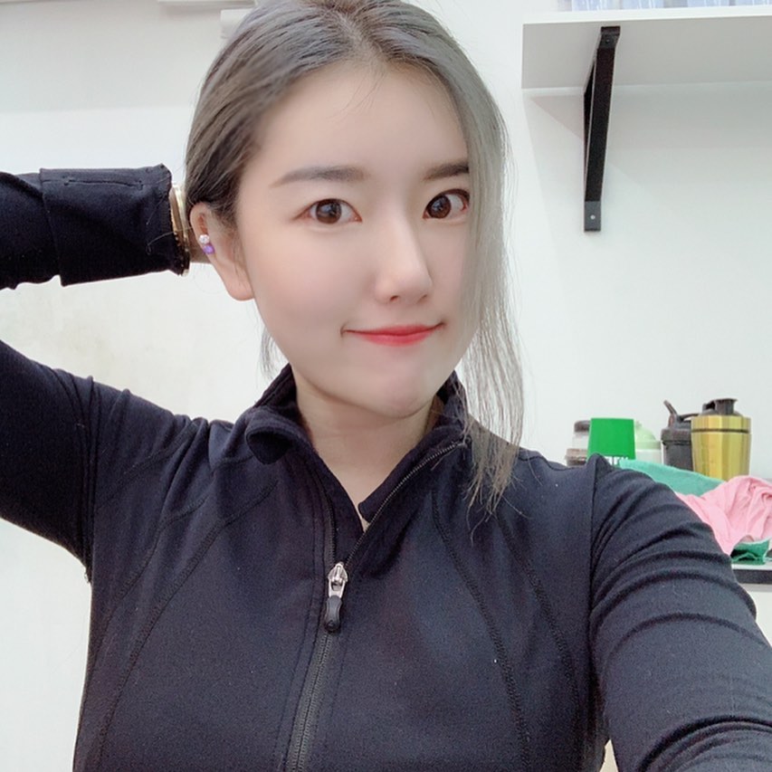 白裡透紅水滴美乳 無意識露出辣腰殺傷力強大 - 亞洲美女 -