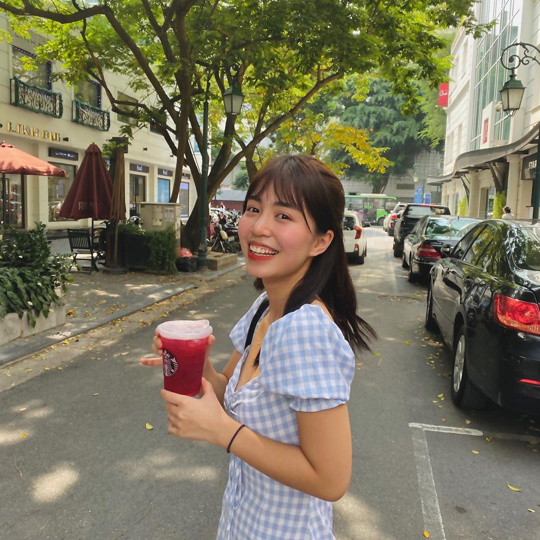 越南版新垣結衣「Mẫn Tiên」精緻美顏紅潤好氣色　氣質「空靈甜笑」更讓人念念不忘
