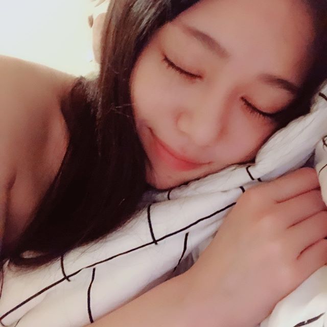 Yube  「上、下都渾圓又飽滿」身材夭壽讚：超過100分 - 美女圖 -