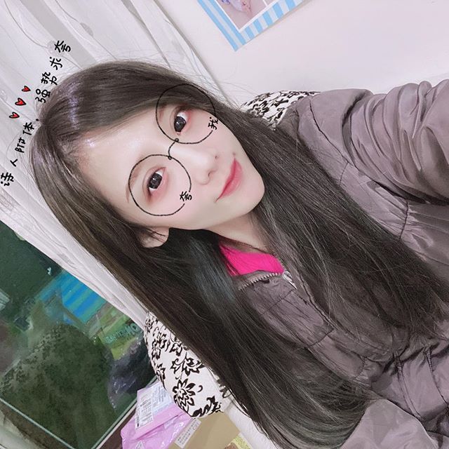 姜姜  全糖甜笑讓人忘不了..…神到IG更是讓人秒淪陷 - 美女圖 -