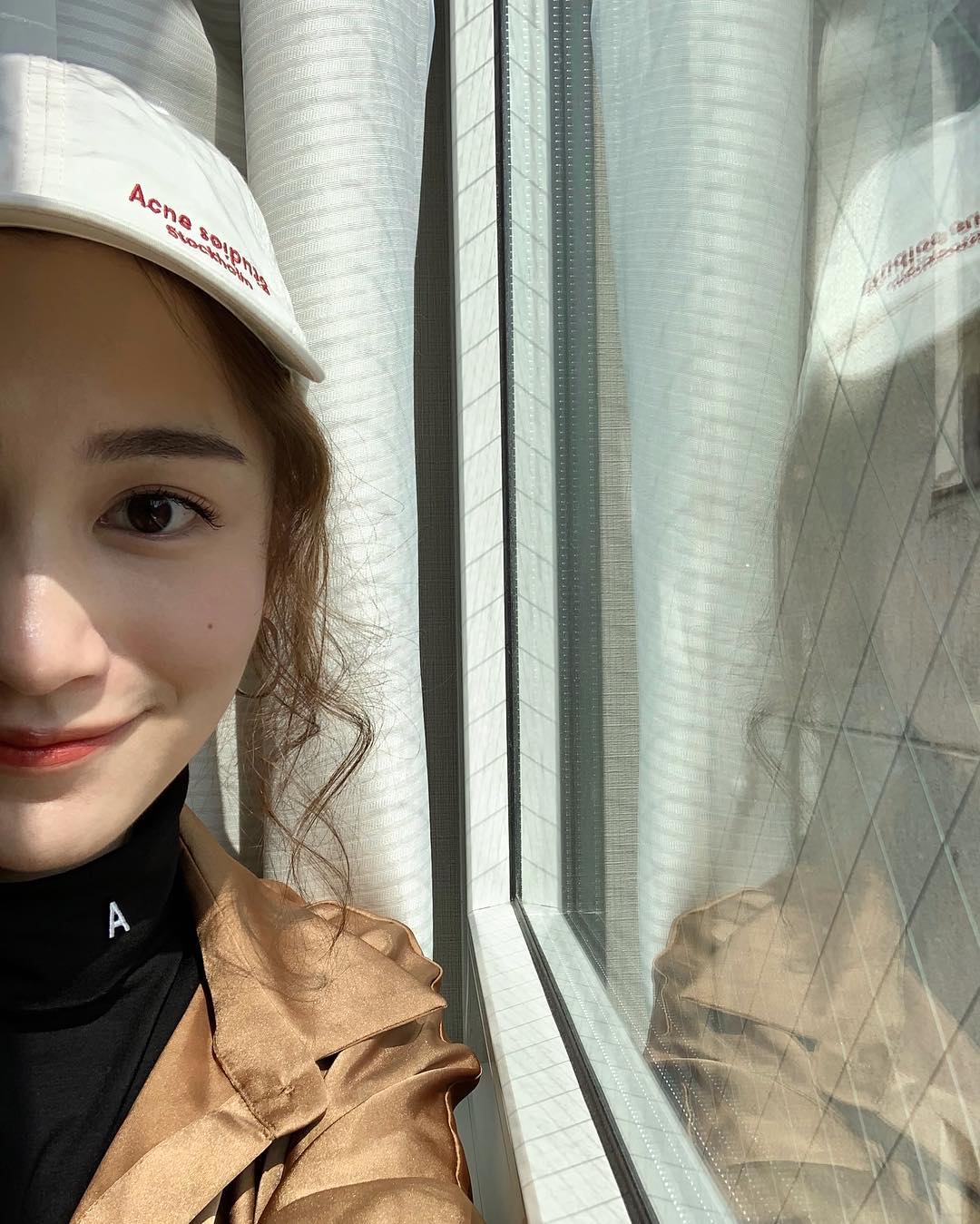 一看就知道跟服裝行業有關的 屏屏 - 美女圖 -