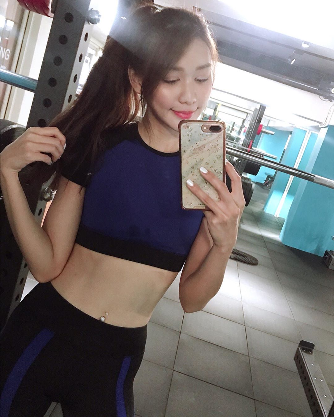 Becca陳婷婷  看起來依舊火辣誘人身材超級好 - 素人正妹 -