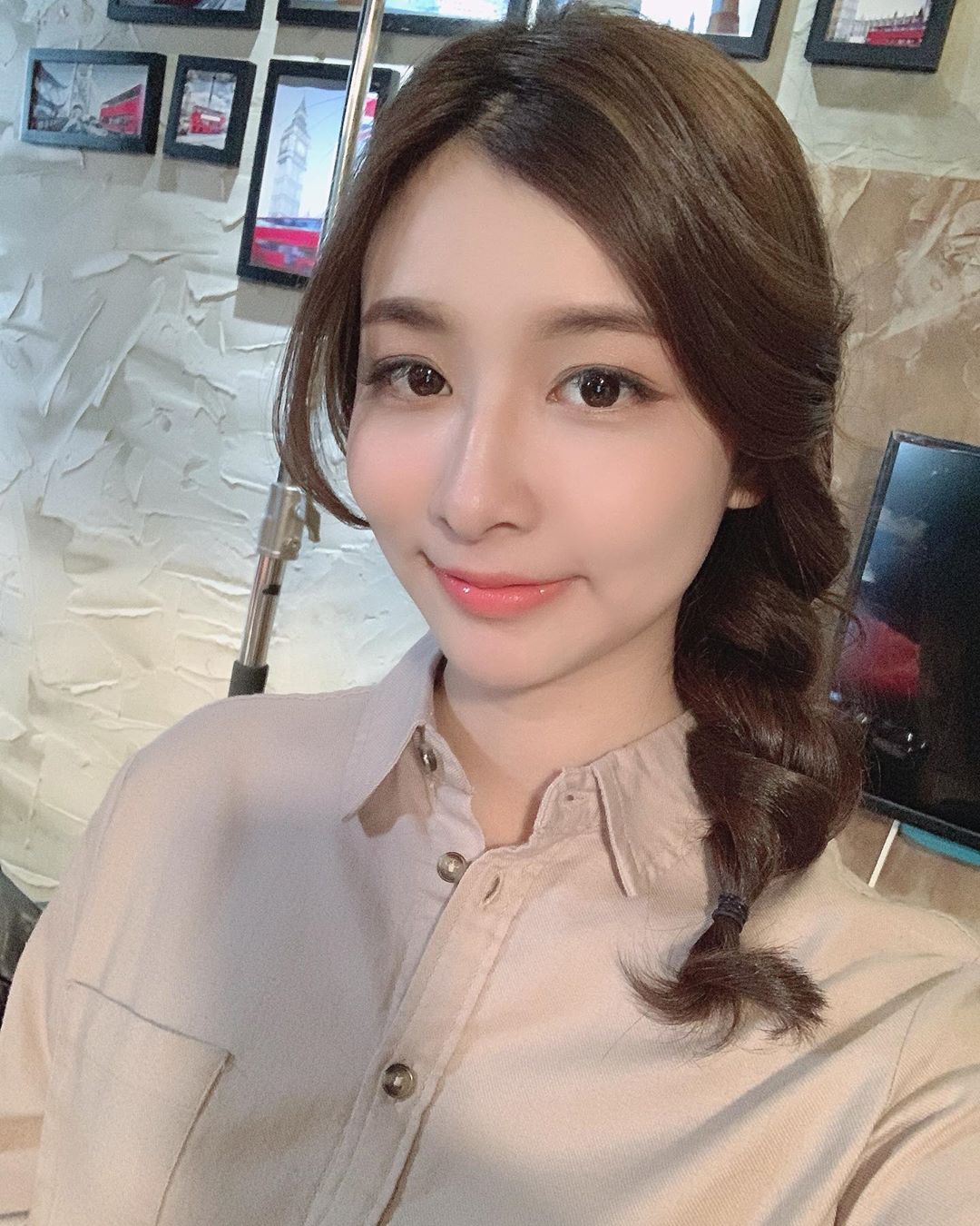 藍敏Esther Lan  逆天神顏值秒圈粉...整個360°都是她的邪惡視角 - 素人正妹 -