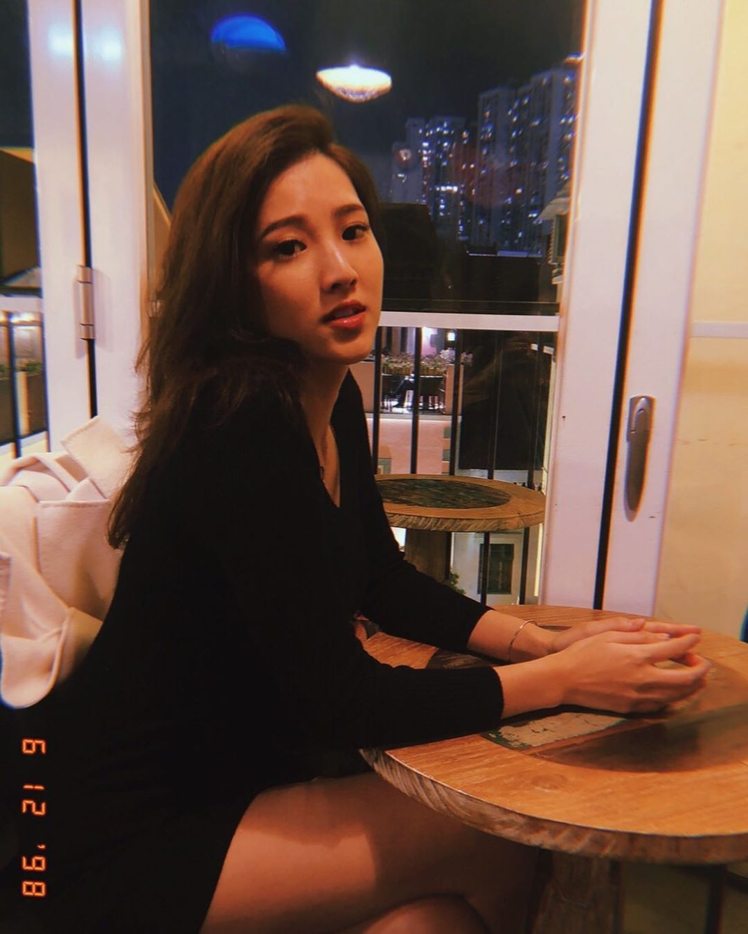 號稱最漂亮的虎牙妹 楊倩兒 - 美女圖 -