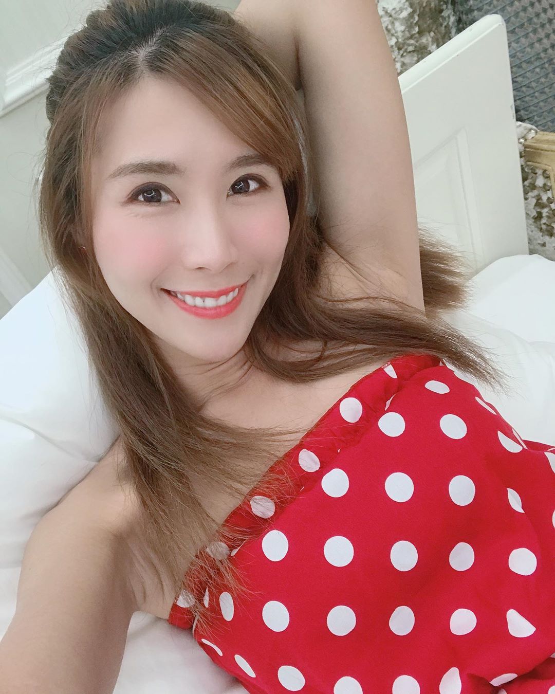MIA 沐妍  空靈氣質搭配白嫩的火辣曲線胴體..... - 美女圖 -
