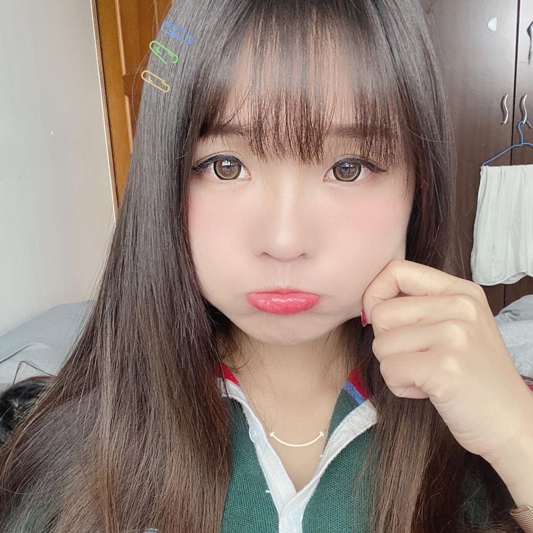 竟然被稱為充氣娃娃 小真真 - 美女圖 -