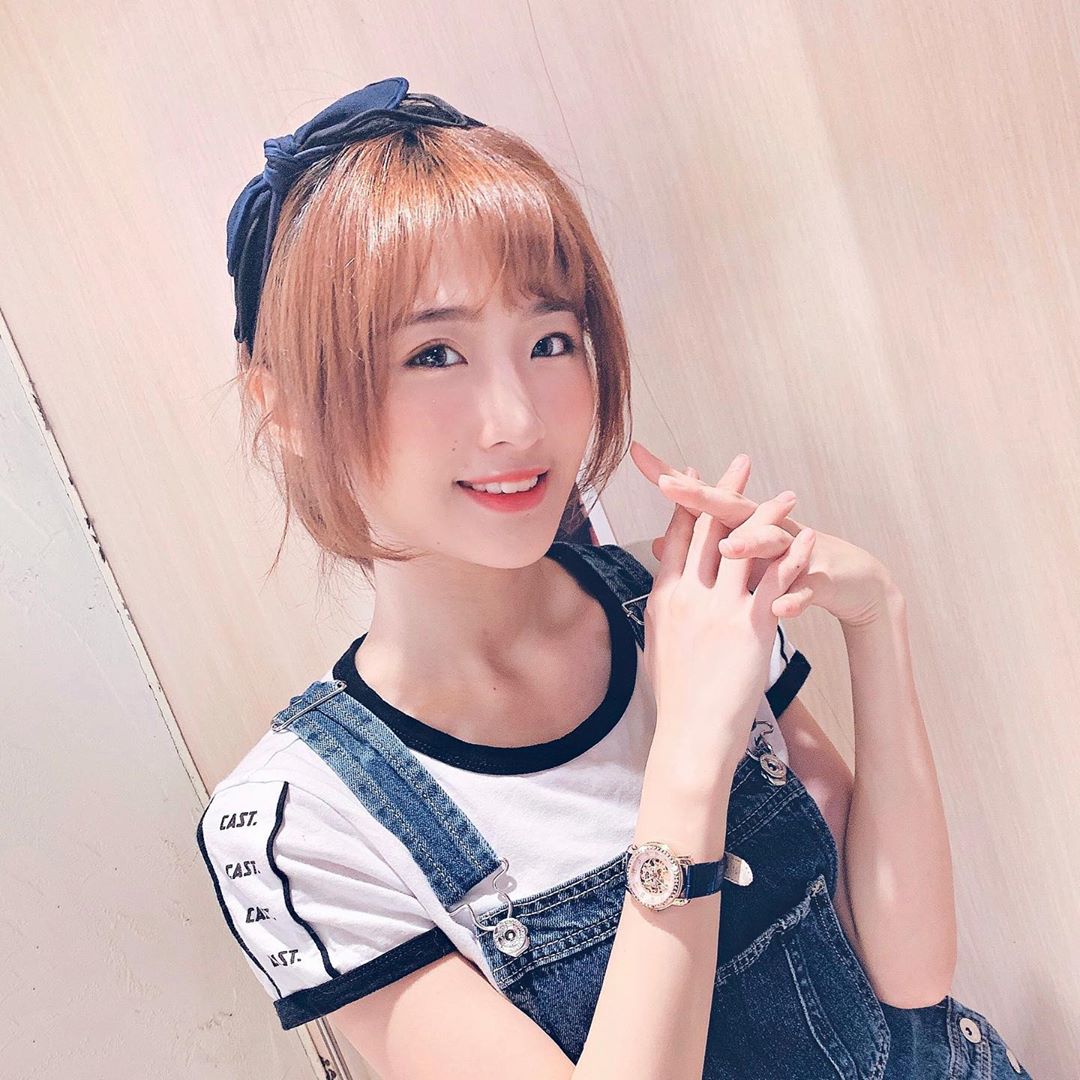凱伊Kaii  清純外表下有著「嫩白大長輩」又白又嫩吹彈可破 - 素人正妹 -