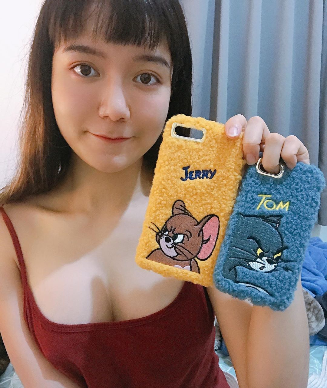 22歲台美混血辣妹「毛咪Catty」，惹火穿搭健美身材完美展現「歐美作派」！