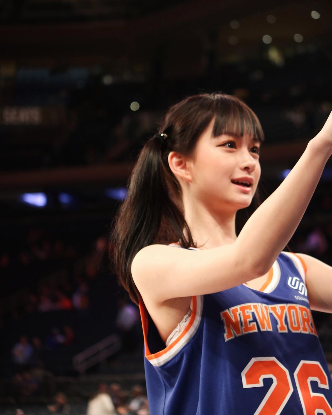 大眼美少女susan看nba被導播看中，空靈清純「混血感美貌」看一眼就難以忘懷！