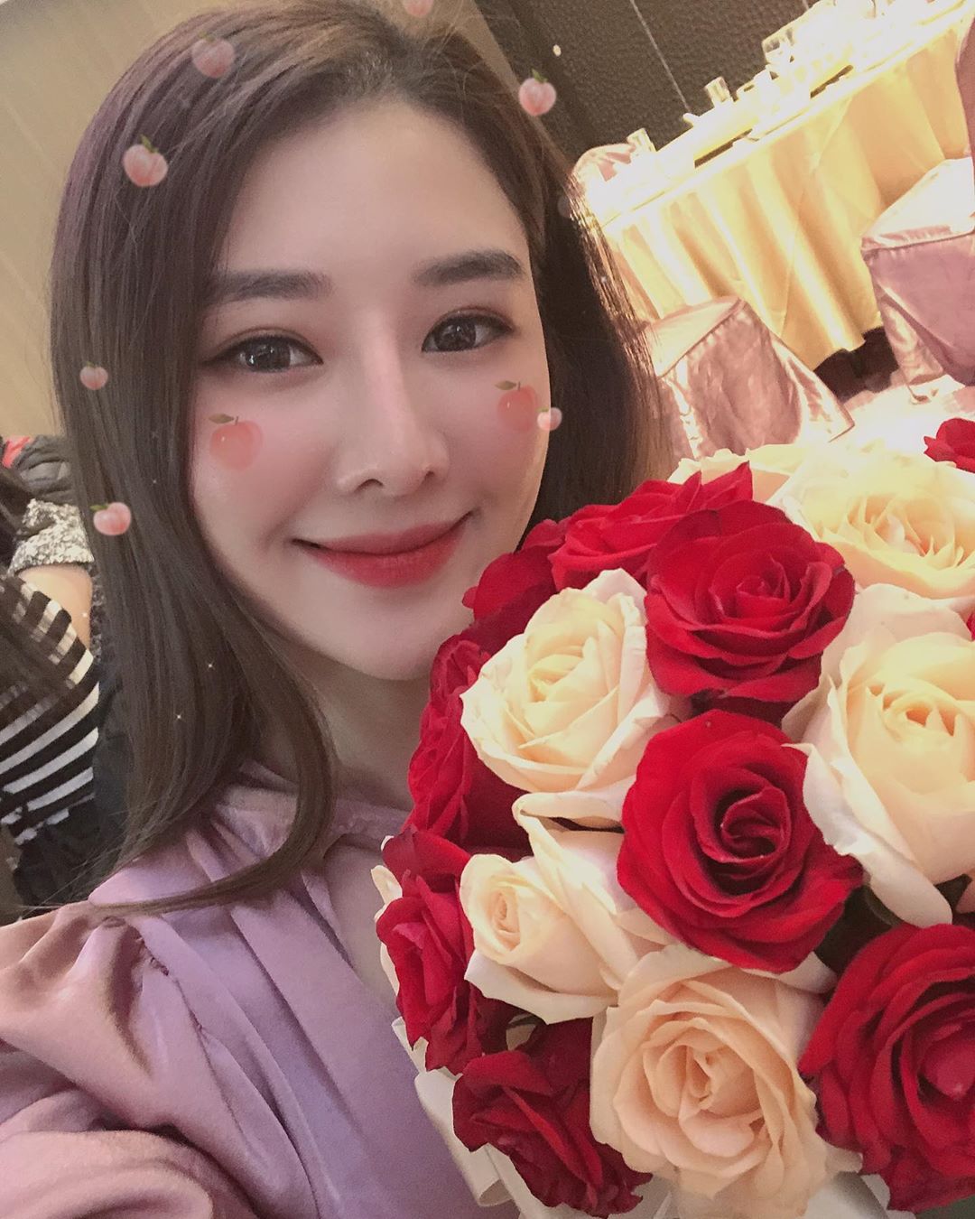 Vicky  超工口又甜又兇......大奶球沈甸甸 畫面超乳感 - 素人正妹 -