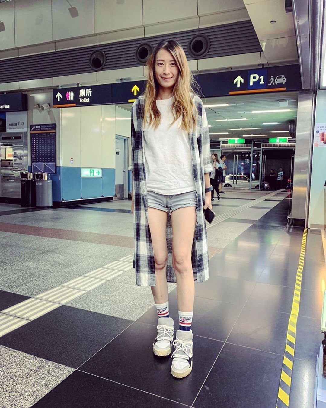 上次去了景美的二輪戲院 曉茵 - 美女圖 -
