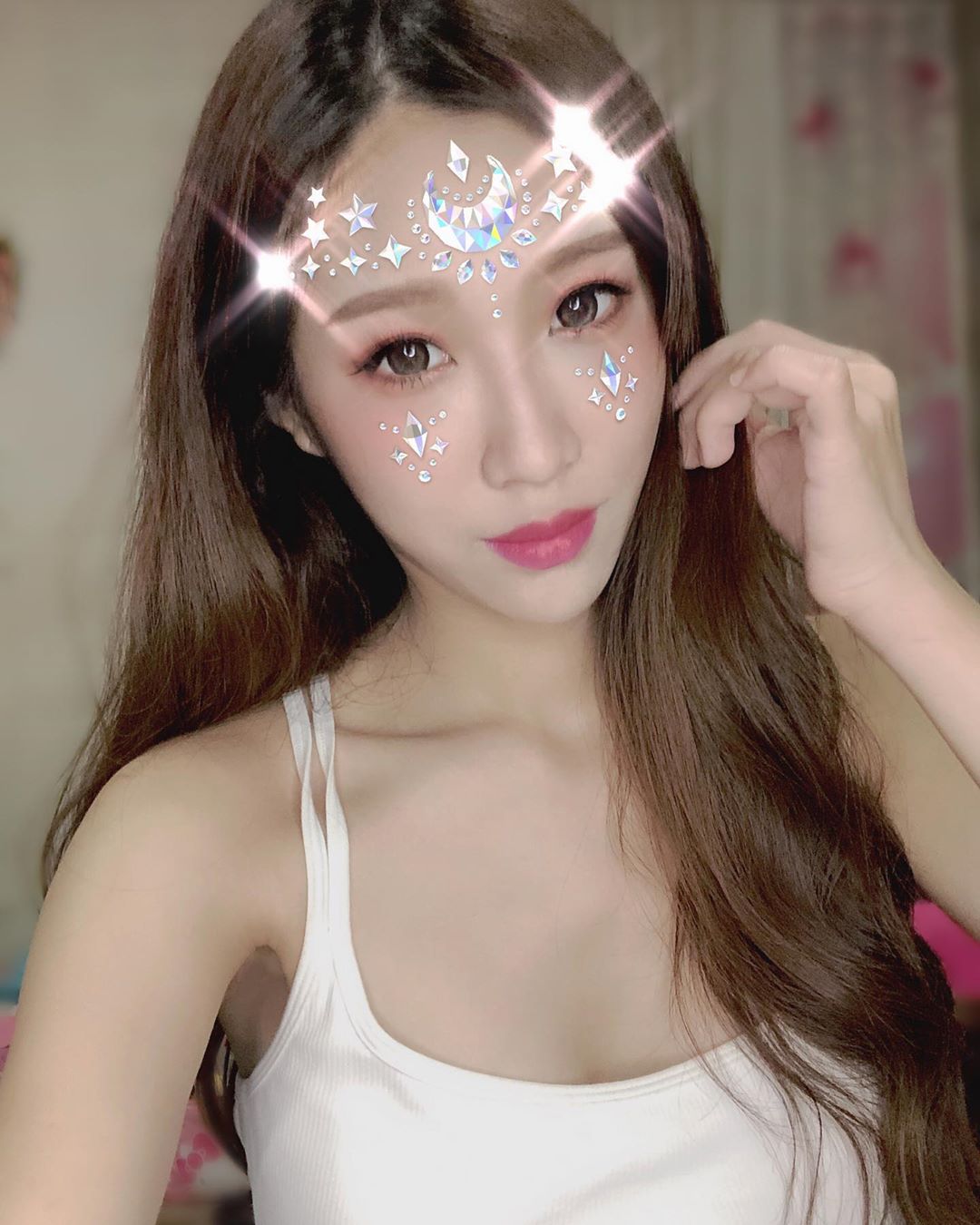 羅伶  白嫩臉蛋清新脫俗  美到讓人深陷戀愛 - 素人正妹 -