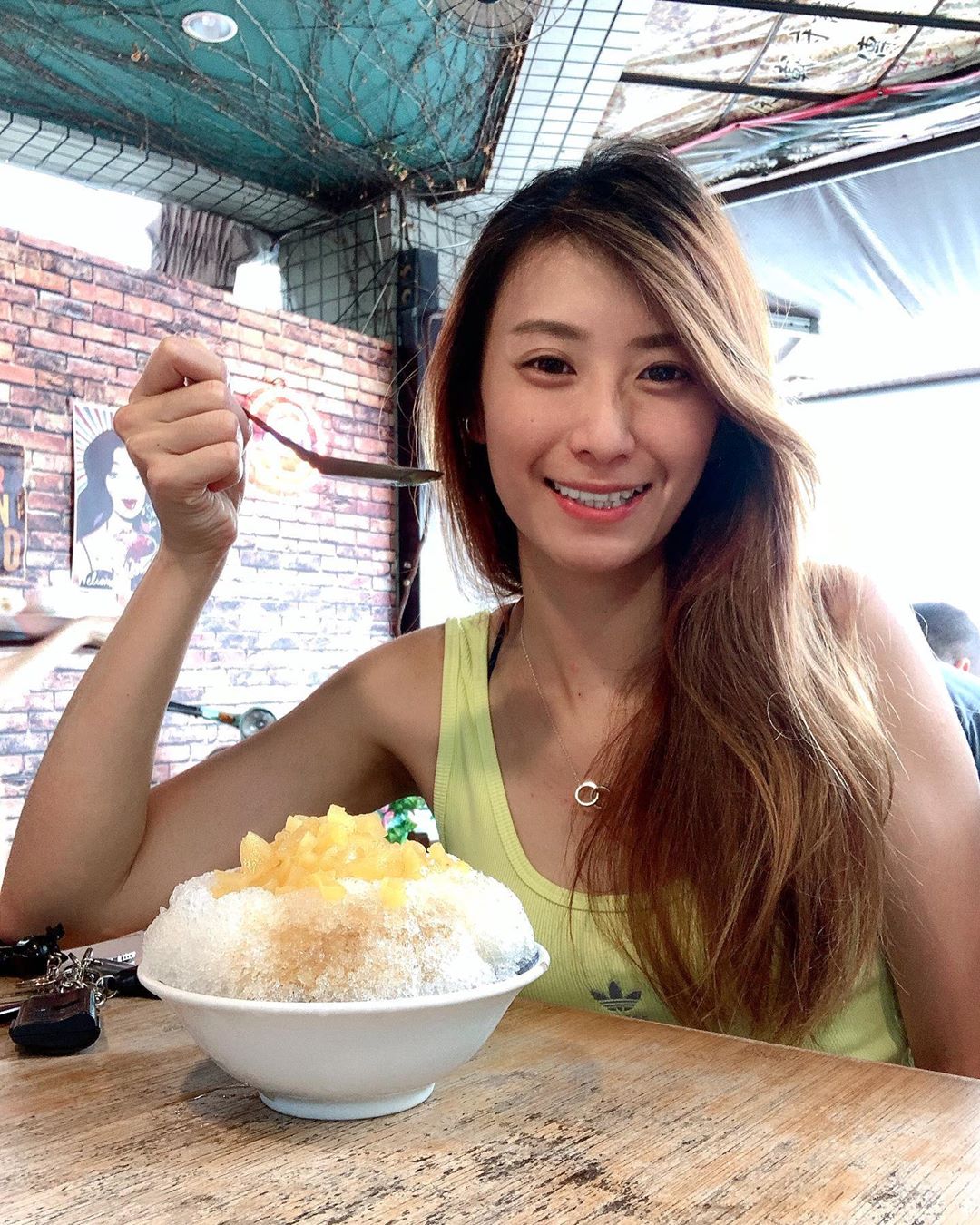 曉茵 超甜正妹身材兇爆 粉絲直呼:太優質 - 美女圖 -