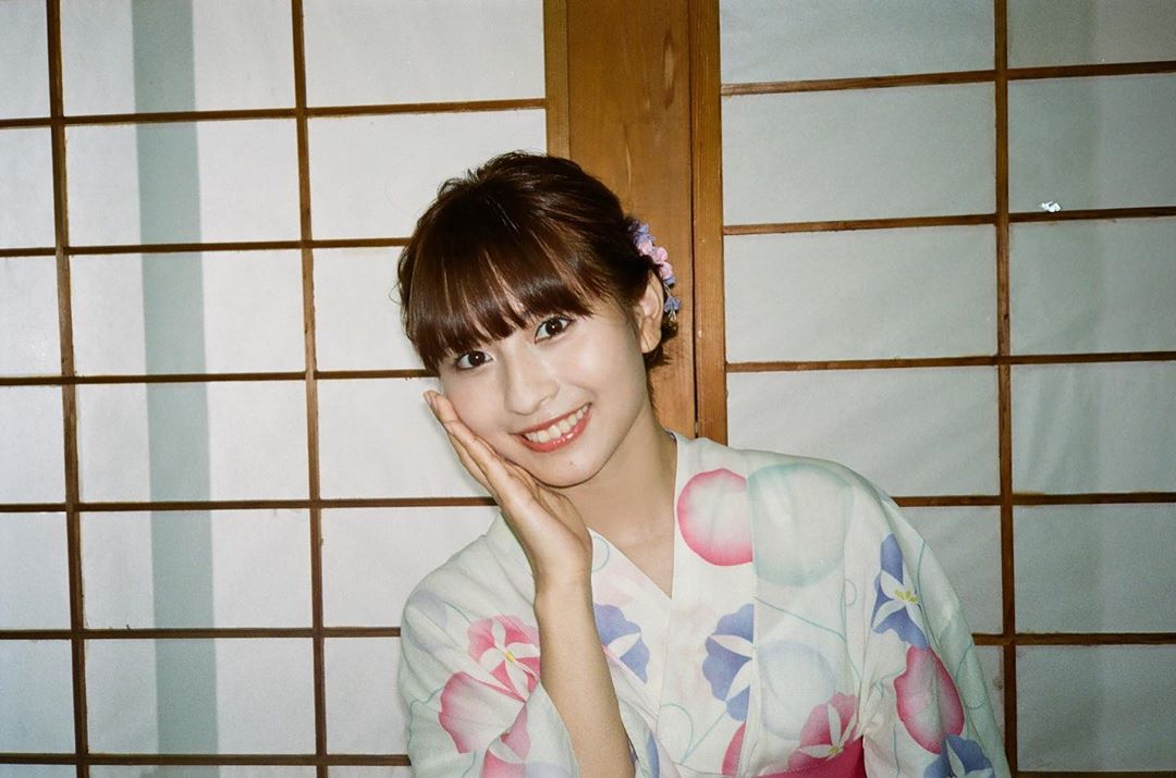 陸版新垣結衣「龍夢柔」爽朗甜笑神複製本尊　萌到連巨獸都被收服