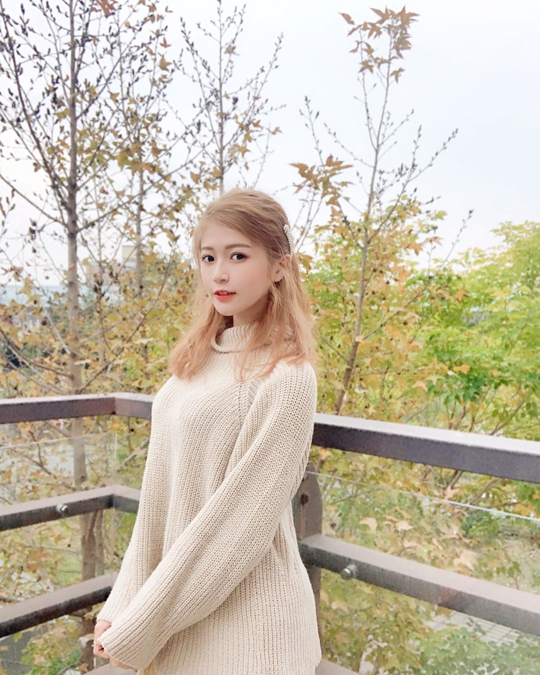 珈伊  畫面曝光！大解放養眼程度100% - 美女圖 -