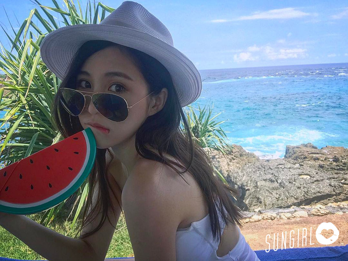 莊舒涵、無名小站正妹模特纖細辣腿，被大陸網友轉載走紅！ - 美女圖 -