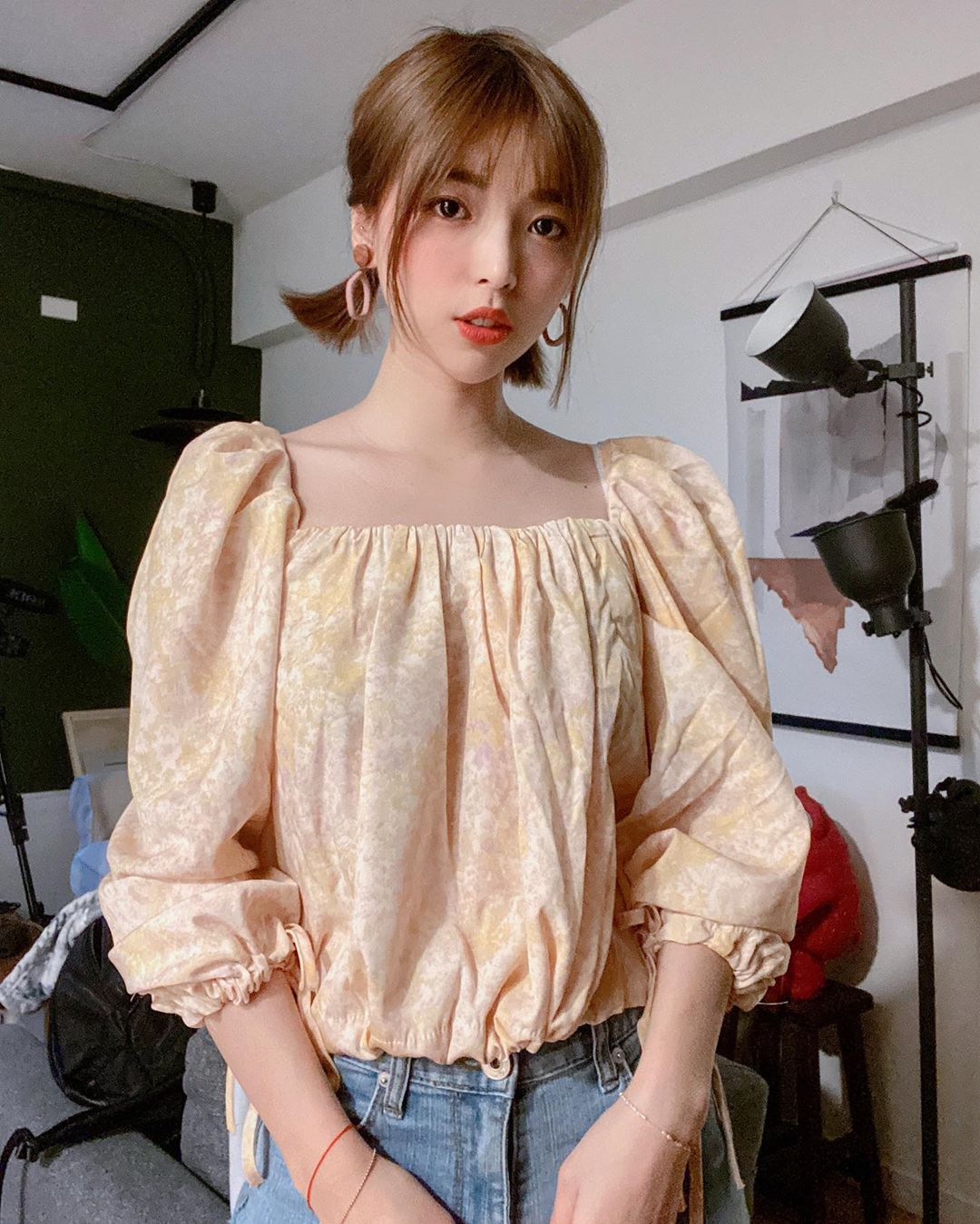 一隻阿圓  渾圓美乳讓人看傻眼！眾人驚呆：也太極品 - 美女圖 -
