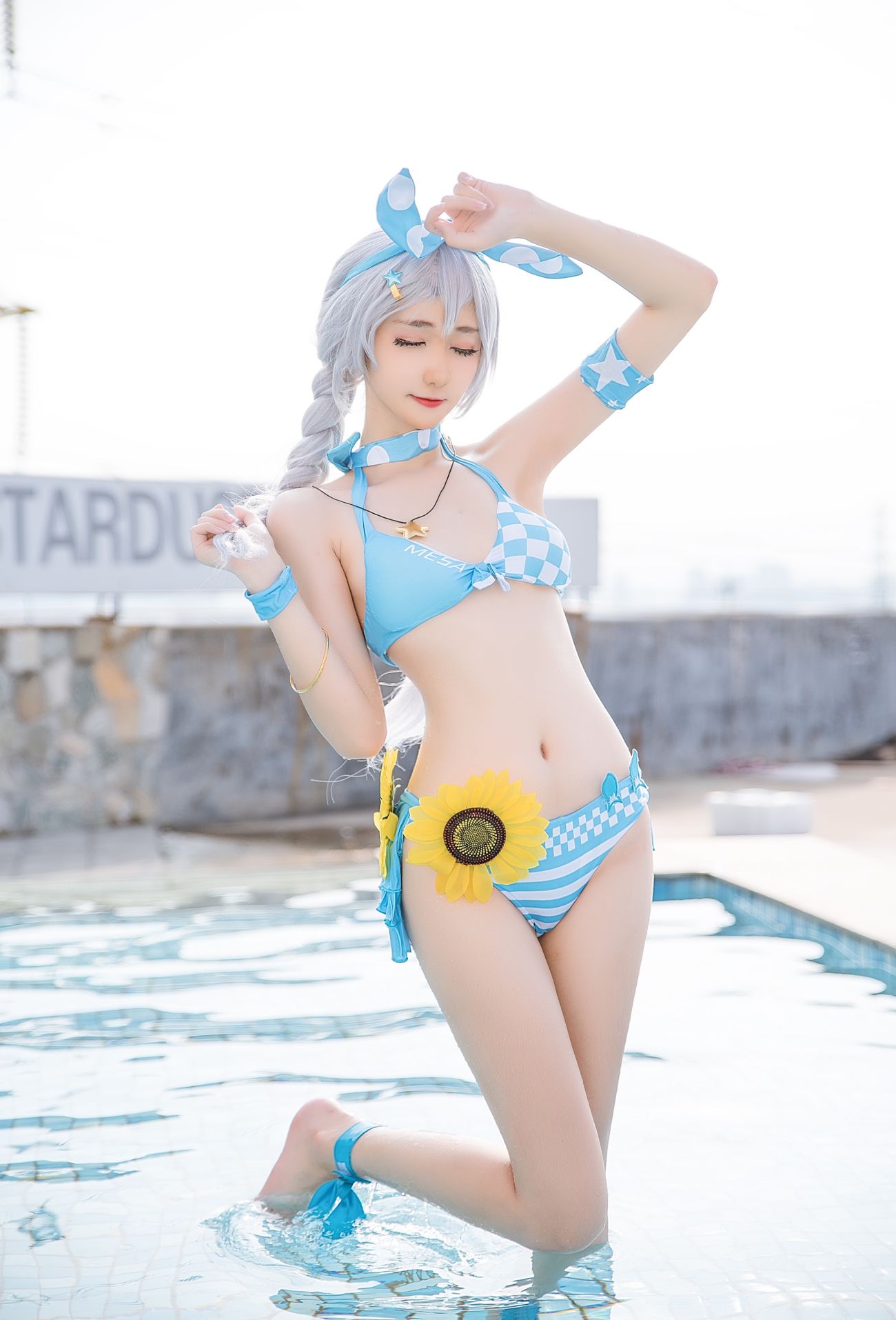 南桃Momoko 琪亞娜泳裝 - COSPLAY -