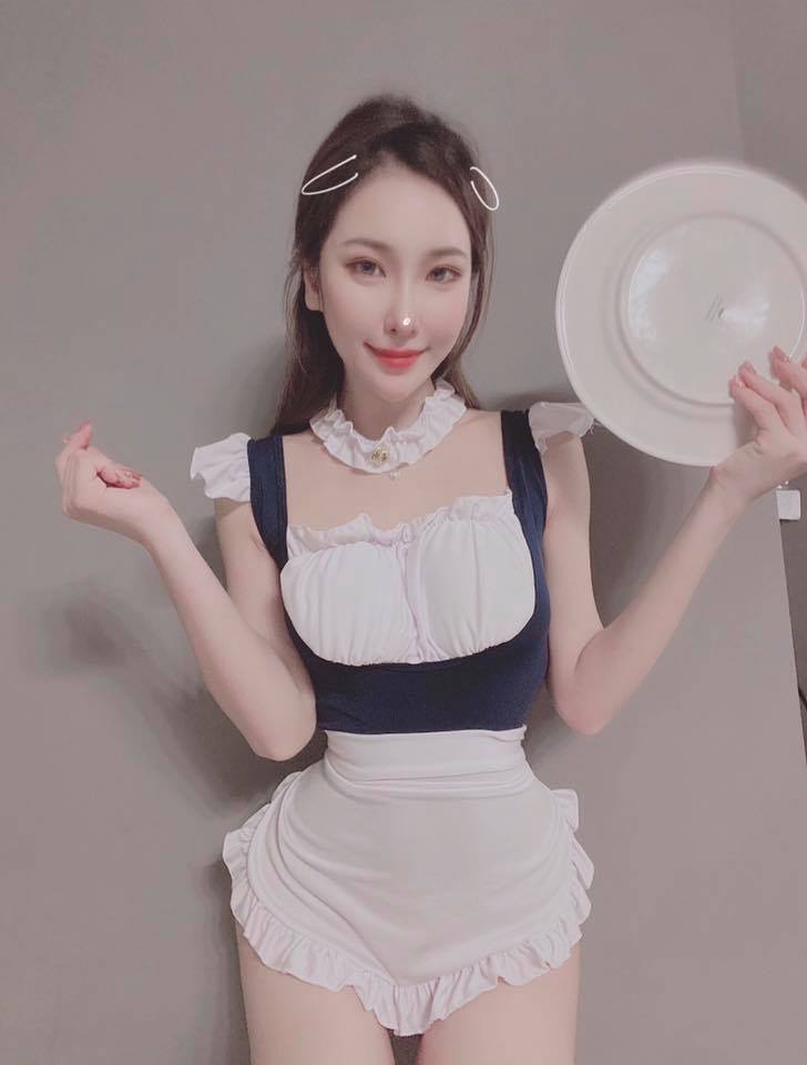 一個眼神就能燃起慾火！女神「余納斯」不只有電眼&#8230;蜜桃尻、美腿也通通不遮全都露了