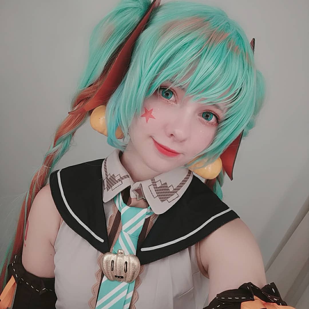 俄羅斯初音少女秀舞技 「敲卡哇伊」軟萌樣讓網友鋼鐵心秒變少女心