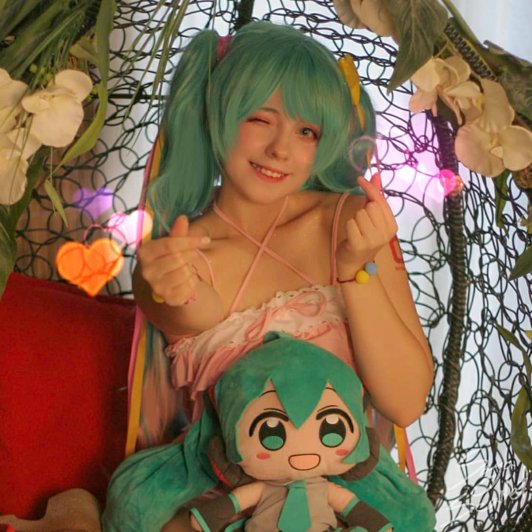 俄羅斯初音少女秀舞技 「敲卡哇伊」軟萌樣讓網友鋼鐵心秒變少女心