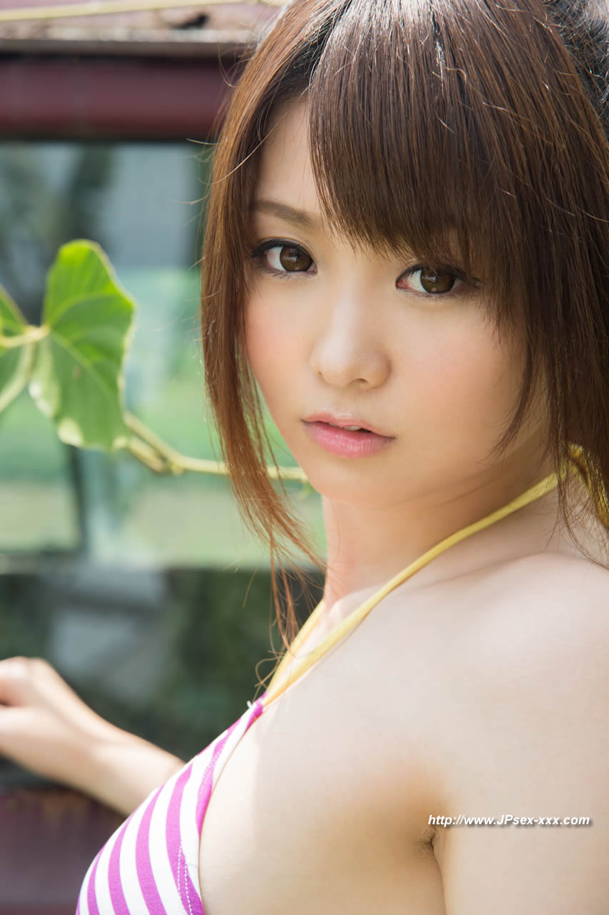 美女的泳裝上衣打開了!Rui Hiduki妃月るい - 貼圖 - 清涼寫真 -
