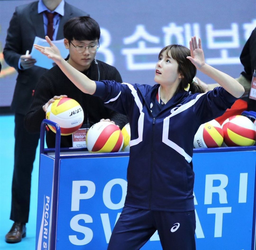 南韓排球女神「李多英」180公分高挑身材比例極不科學　神級「逆天長腿」超犯規