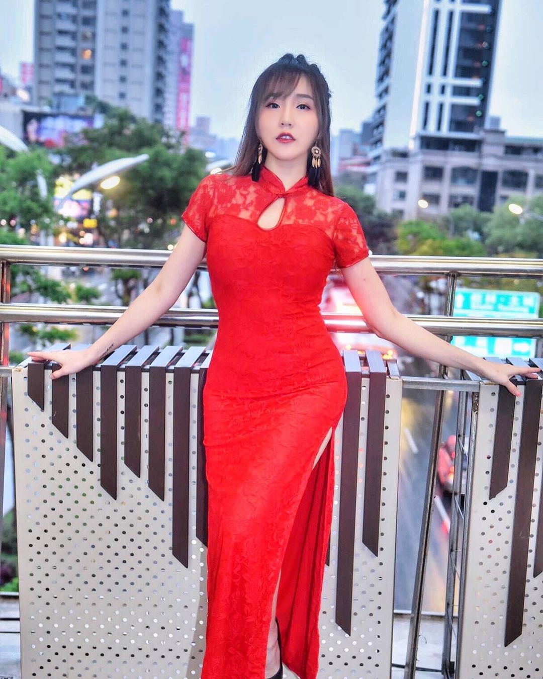 氣質俏皮小姐姐「Ariel艾芮兒」舞力勾引不間斷　極度性感「身體律動」讓人全身血液沸騰