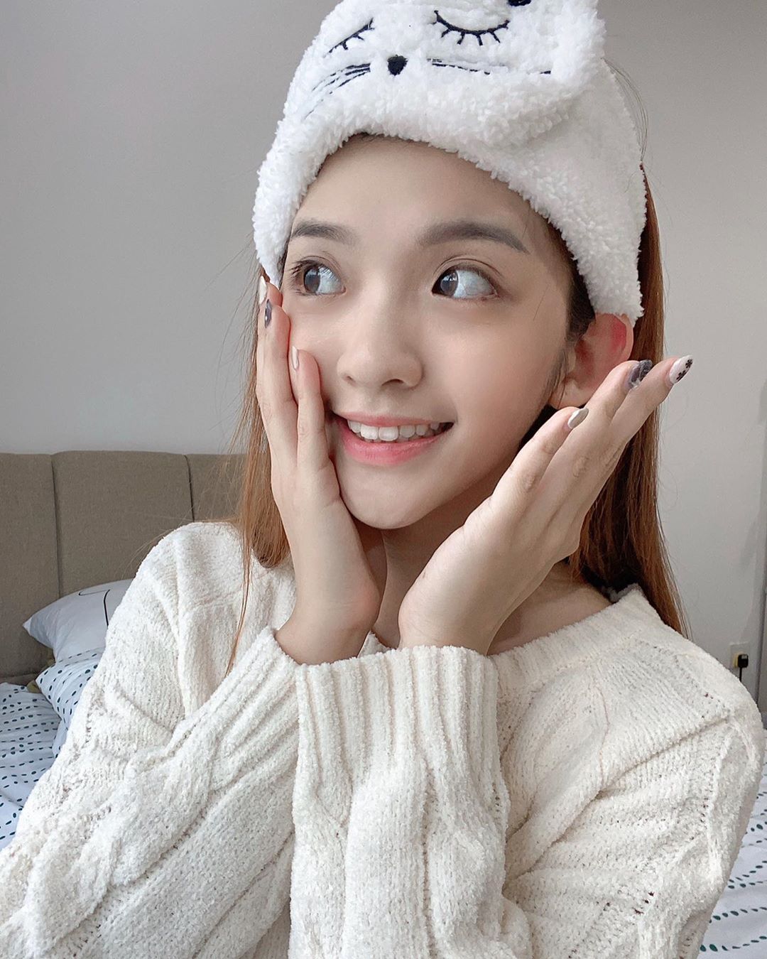 有的女生就是一副長不大的樣子 Julene - 美女圖 -