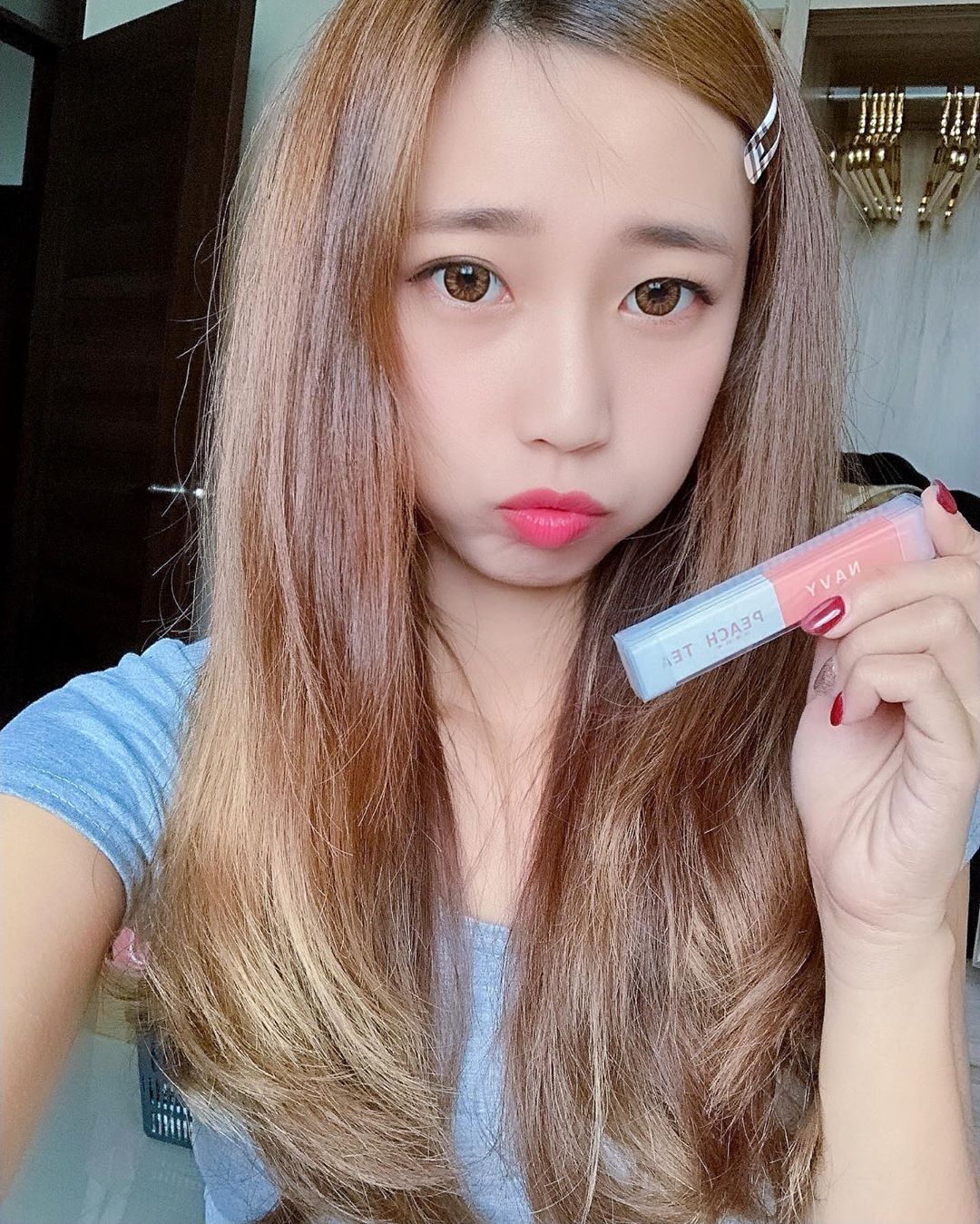 天菜級正妹小花  身材臉蛋都讓人怦然心動 - 美女圖 -