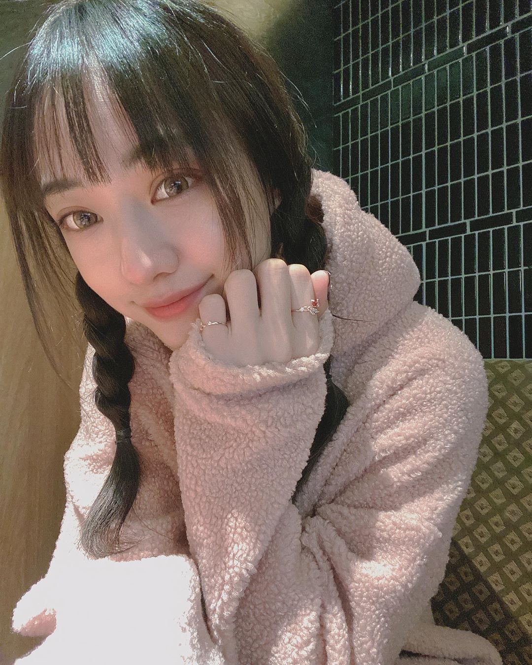 琳仔  超誘人辣照曝光......SIZE超驚人 - 美女圖 -