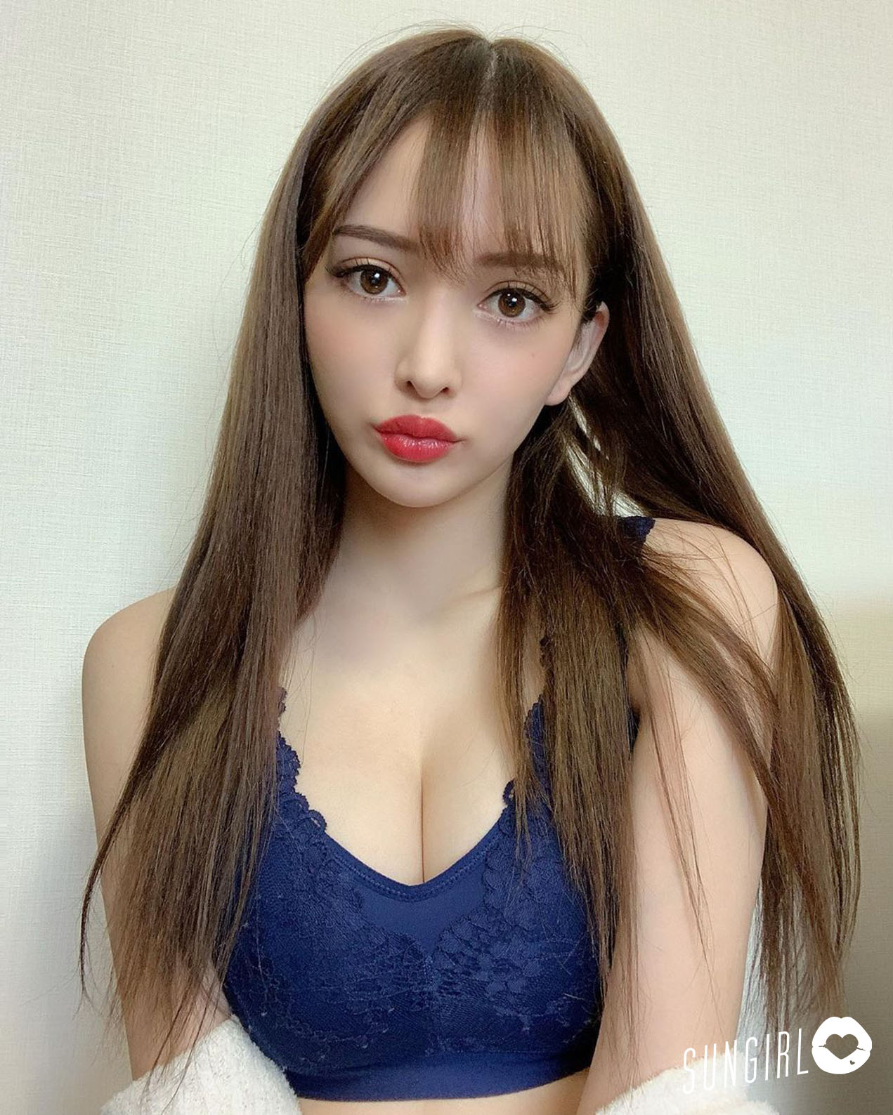 伊東亜梨沙、日本高學歷正妹 被稱為智慧象徵的宅男女神 - 亞洲美女 -