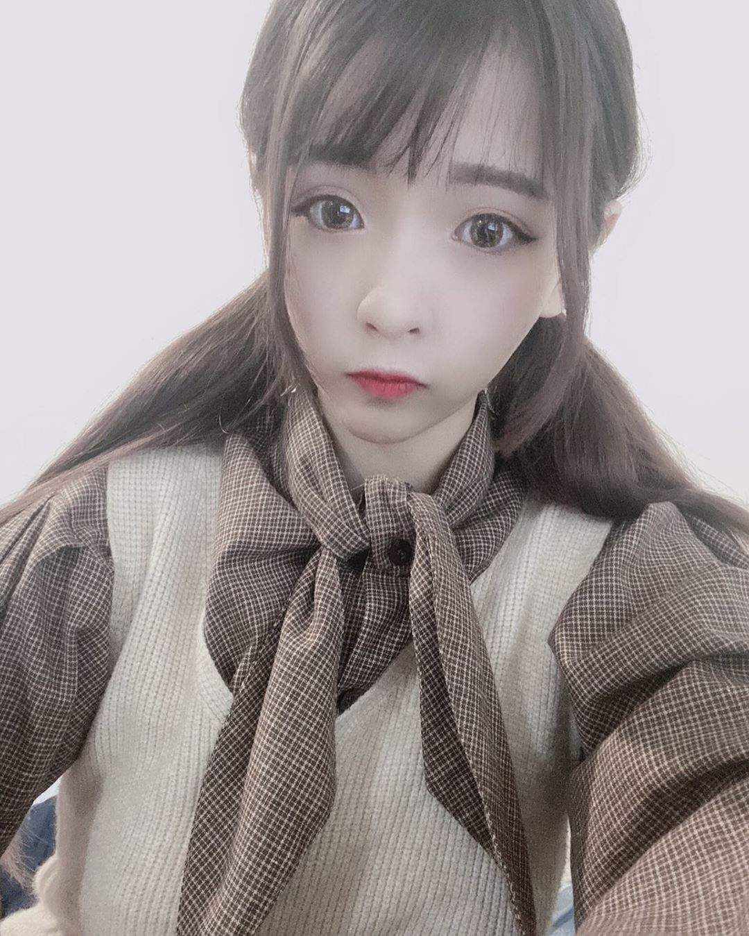 甜美正妹筱穎兒  一個眼神就電暈你了 - 美女圖 -