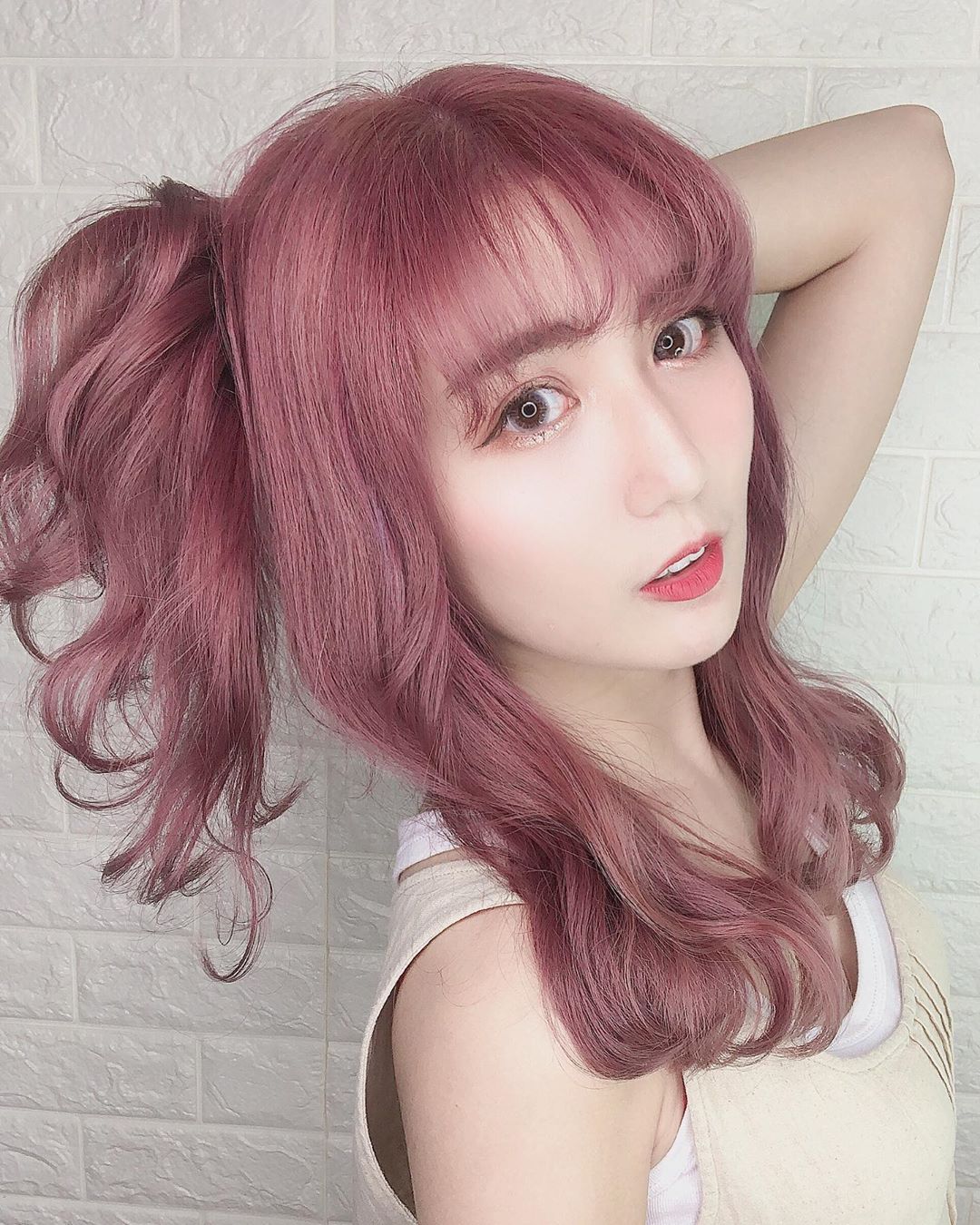 吳綵冞Mina  白裡透紅的肌膚讓人忍不住 - 美女圖 -